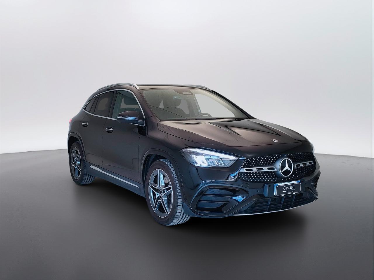 Mercedes-Benz GLA-H247 2023 - GLA 200 d AMG Line Premium auto