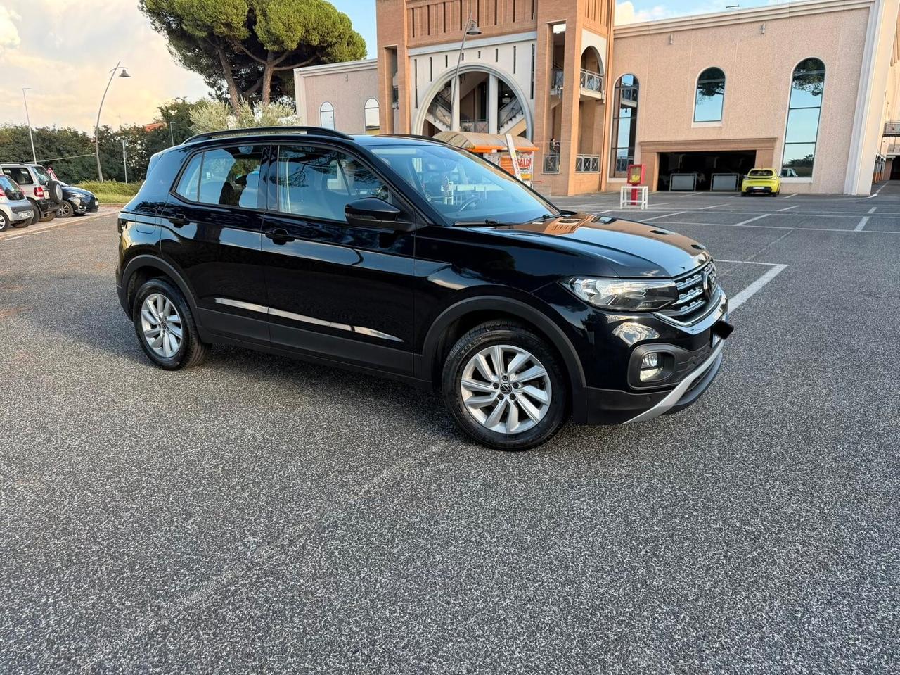 Volkswagen T-Cross 1.0 TSI 110 CV DSG Sport