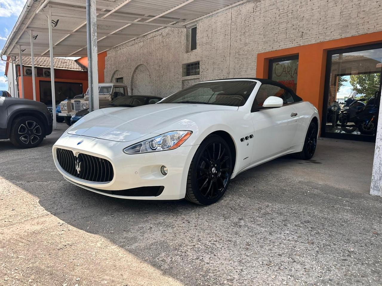 Maserati GranCabrio 4.7 V8