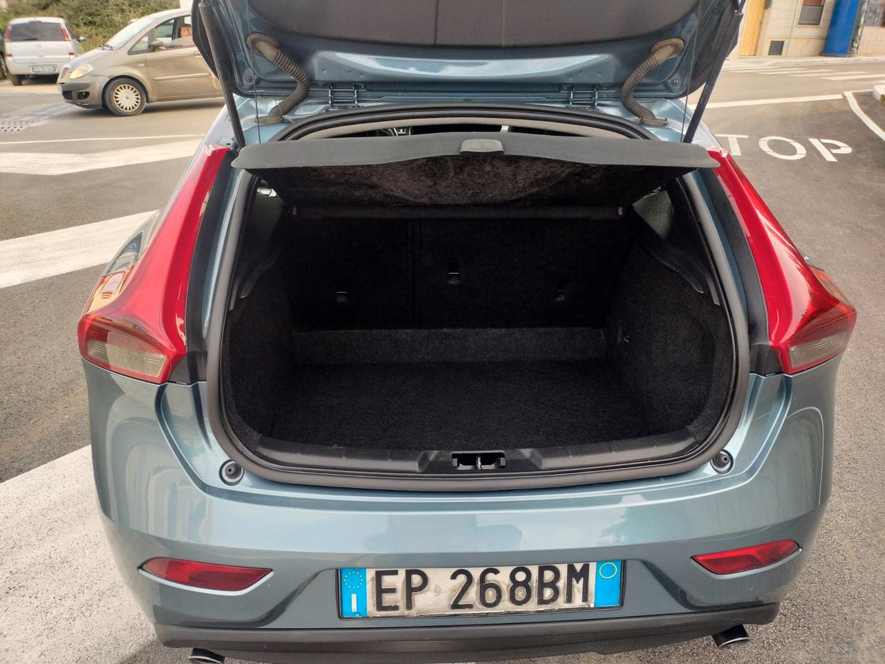 Volvo V40 D4 Summum