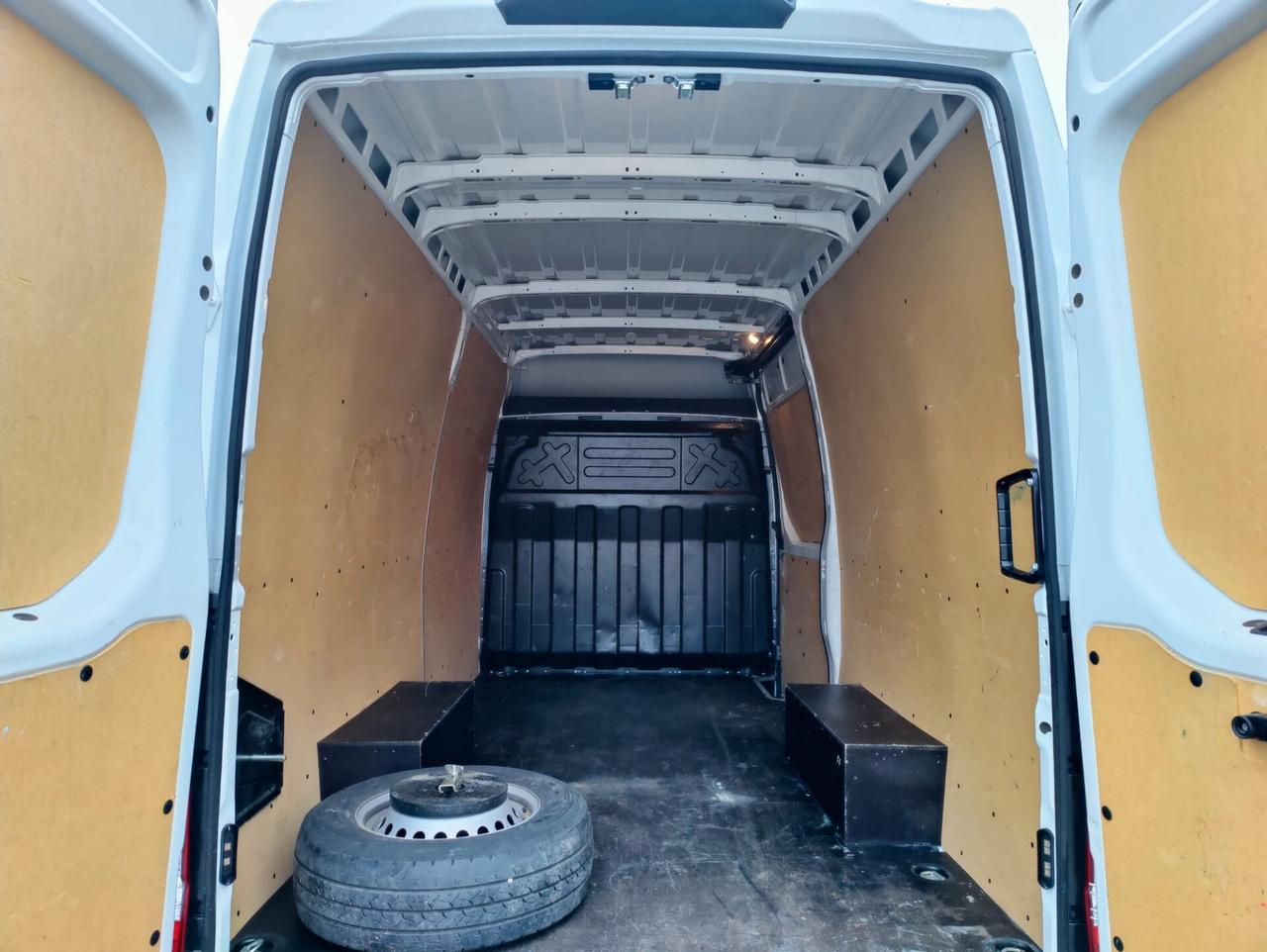 IVECO DAILY 35S14 LH2 FURGONE STANDARD EURO6 PASSO MEDIO