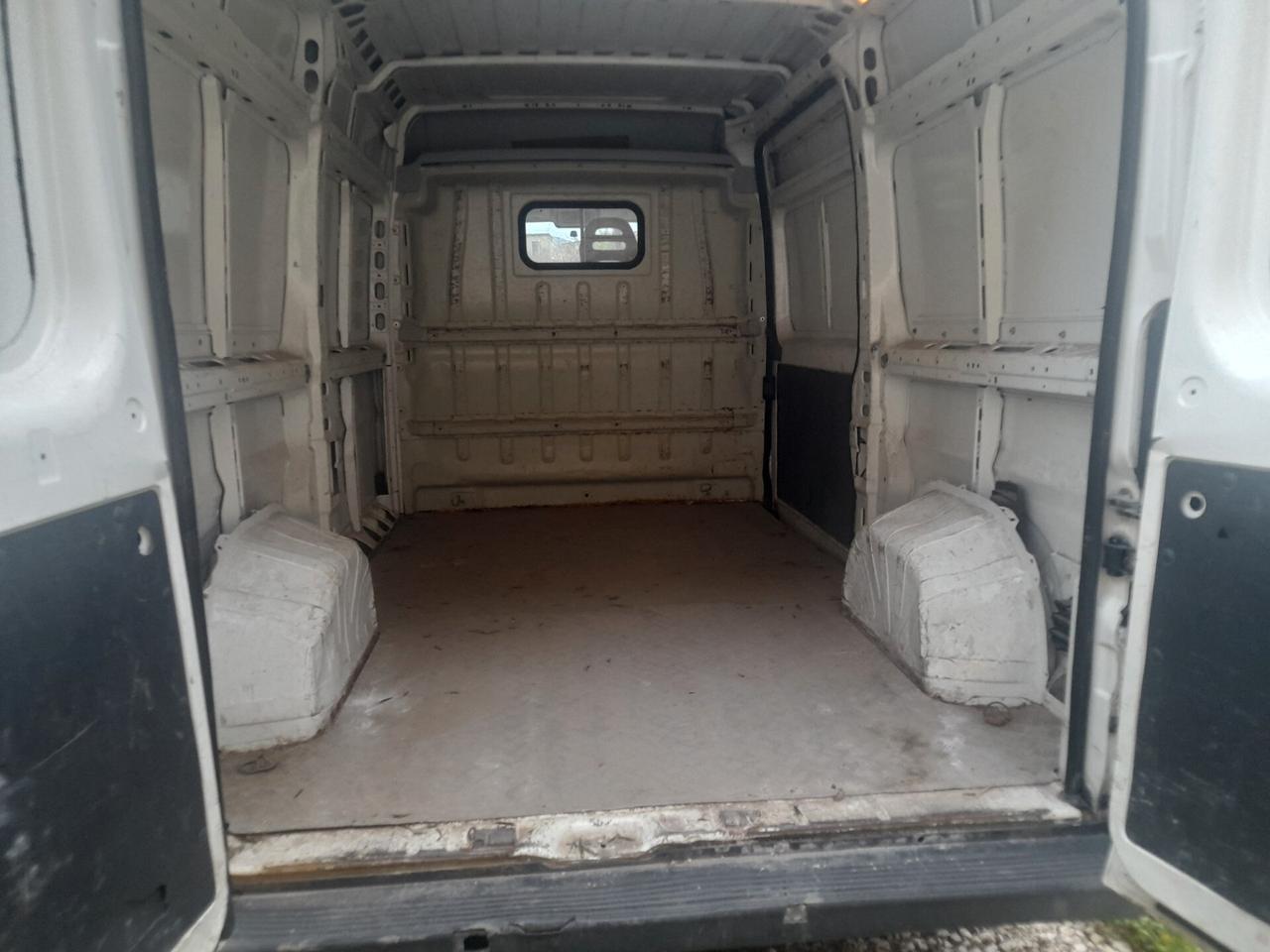 Fiat Ducato 2.3 GASOLIO 120 CV MAX TETTO ALTO ANNO 2010