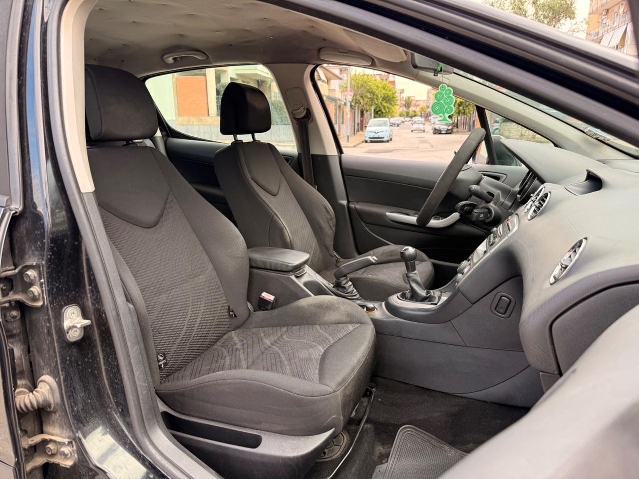 Peugeot 308 Restyling 1.6 HDi 5p. Premium Full Perfett