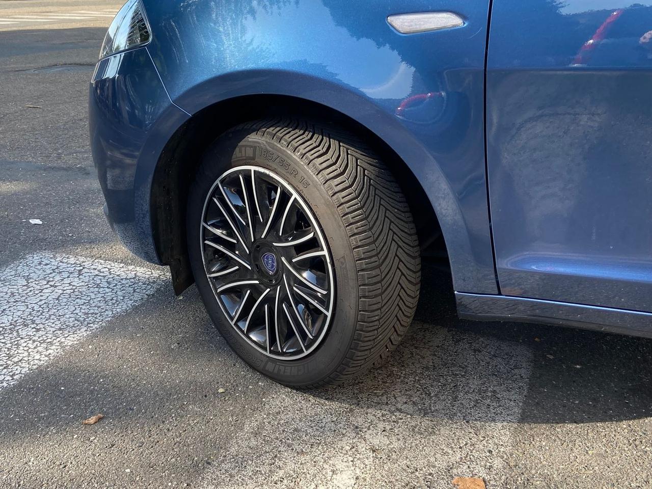 Lancia Ypsilon Gold 1.2 LPG #11069