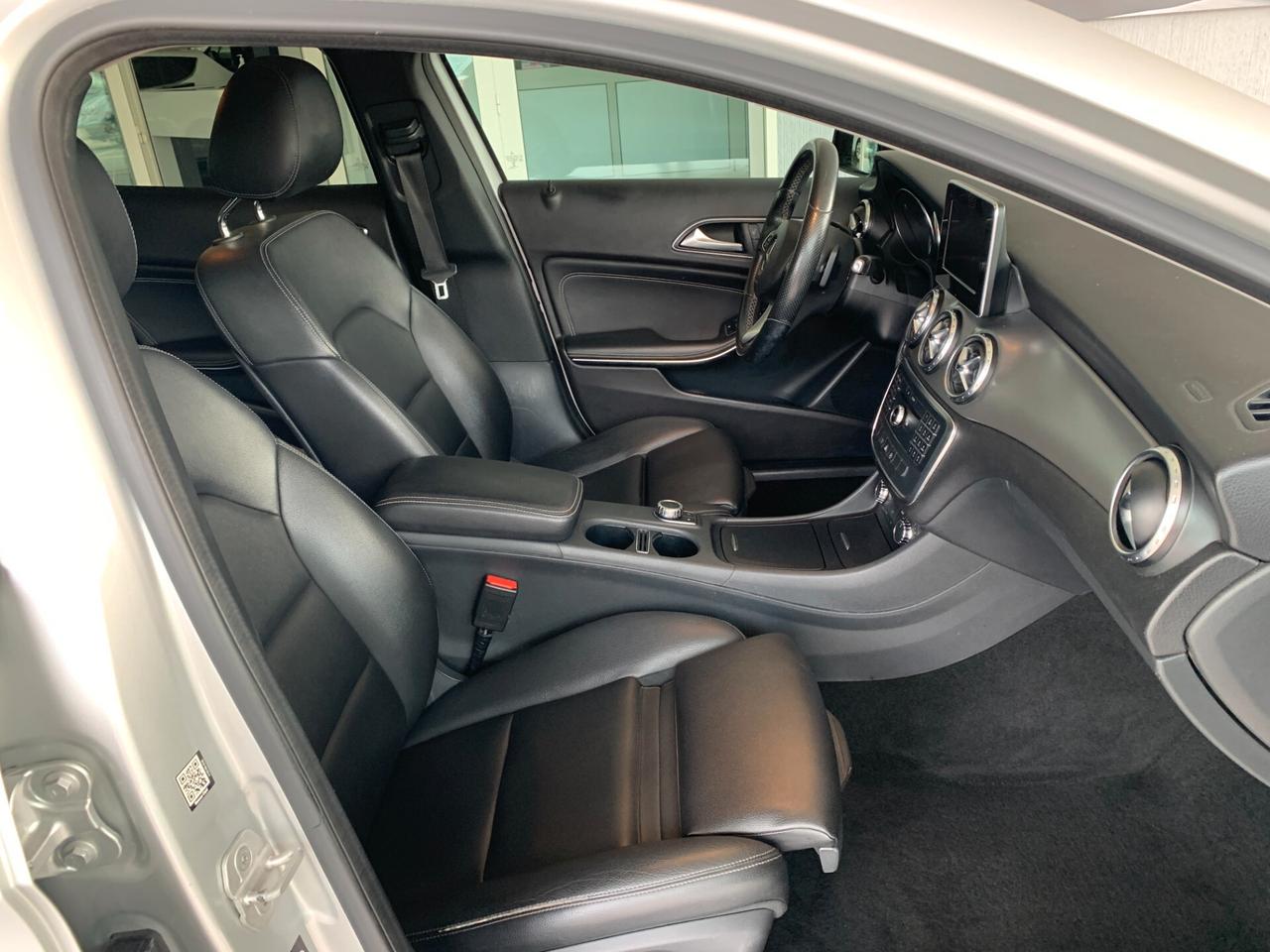 Mercedes-benz GLA 200 d Automatic Sport