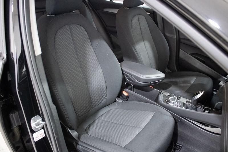 BMW X2 sDrive 18d Business X