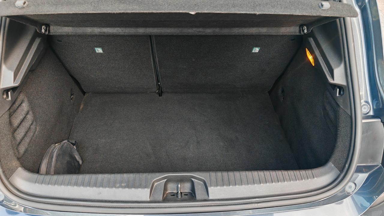 Renault Clio Full Hybrid E-Tech 140 CV 5 porte Intens
