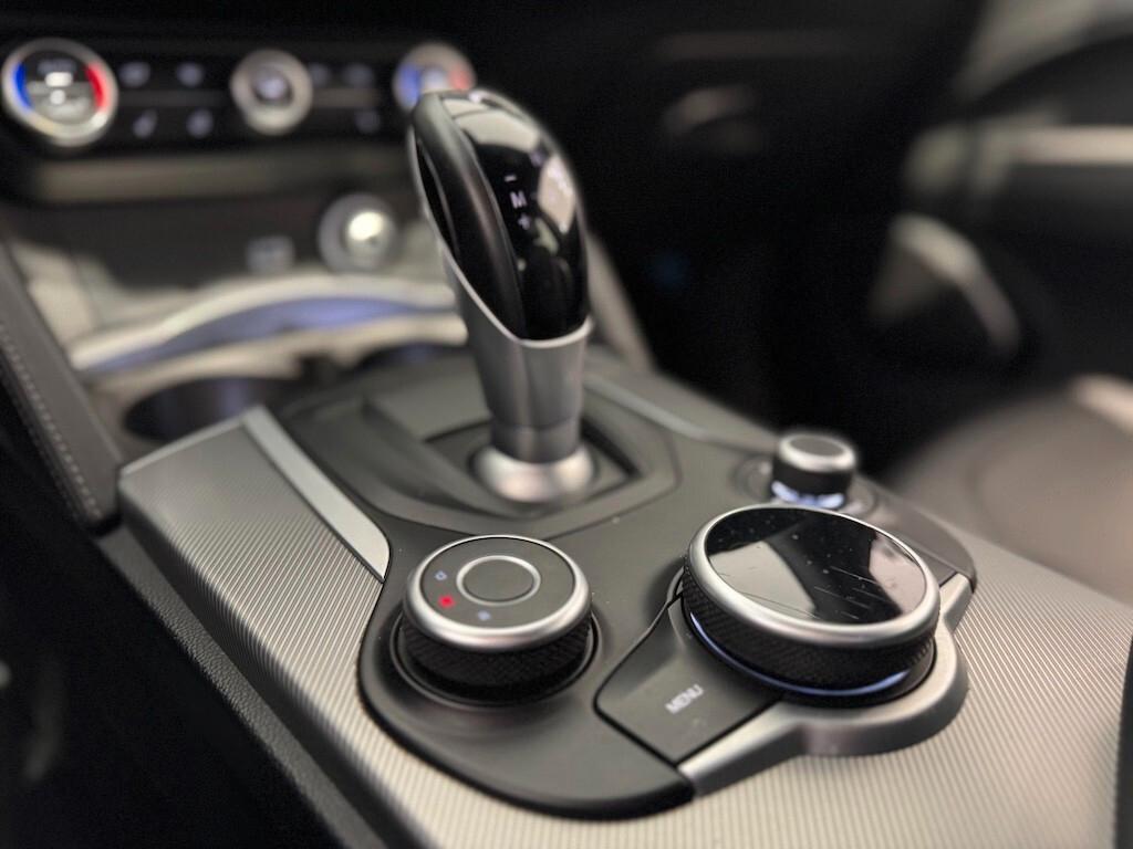 Alfa Romeo Stelvio 2.2 Turbodiesel 210 CV AT8 Q4 Super