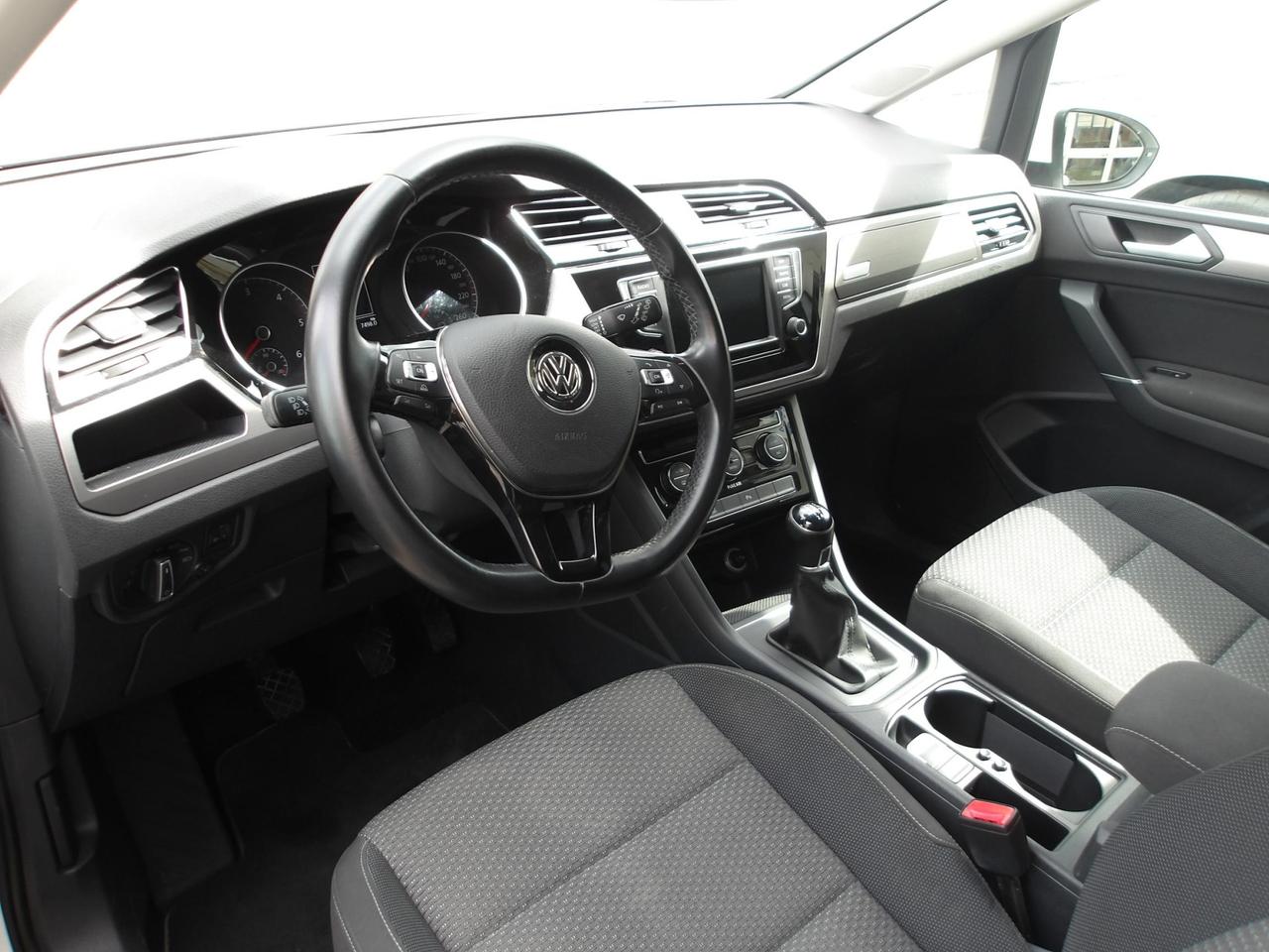 Volkswagen Touran 1.6 tdi Business