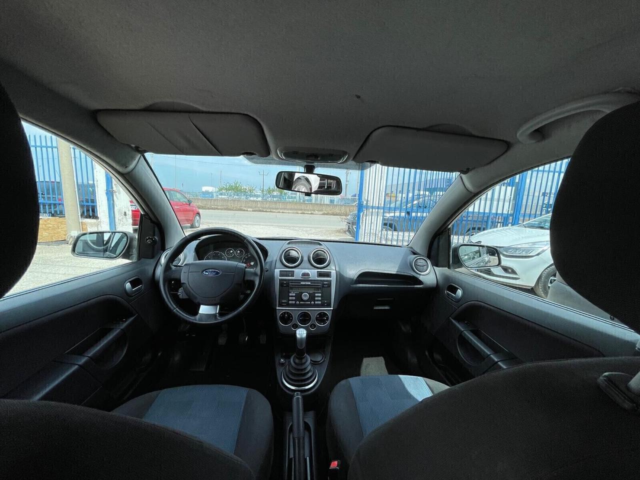 Ford Fiesta 1.2 16V 5p. Titanium “NUOVISSIMA”