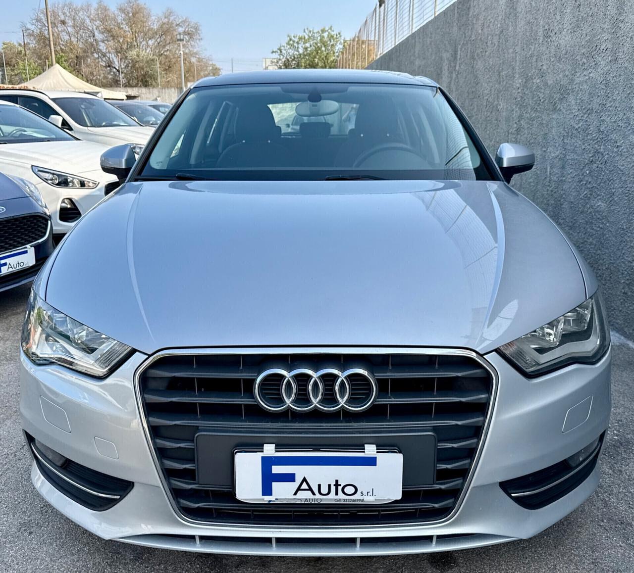 Audi A3 1.6 TDI,TETTO APRIBILE ,Climatronic bizona,Navi,ecc.