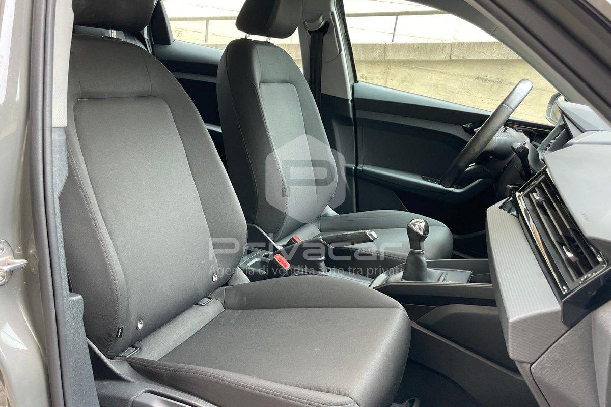 AUDI A1 SPB 25 TFSI Identity Black