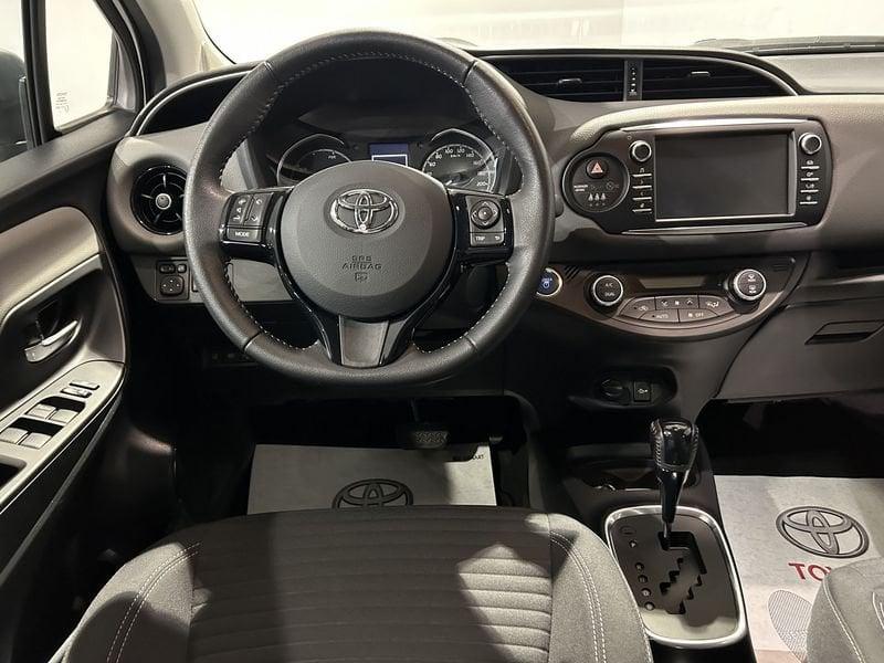 Toyota Yaris Hybrid 1.5 Hybrid Active Plus + CERCHI IN LEGA