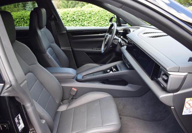 PORSCHE Macan Ev 265 KW (360HP)