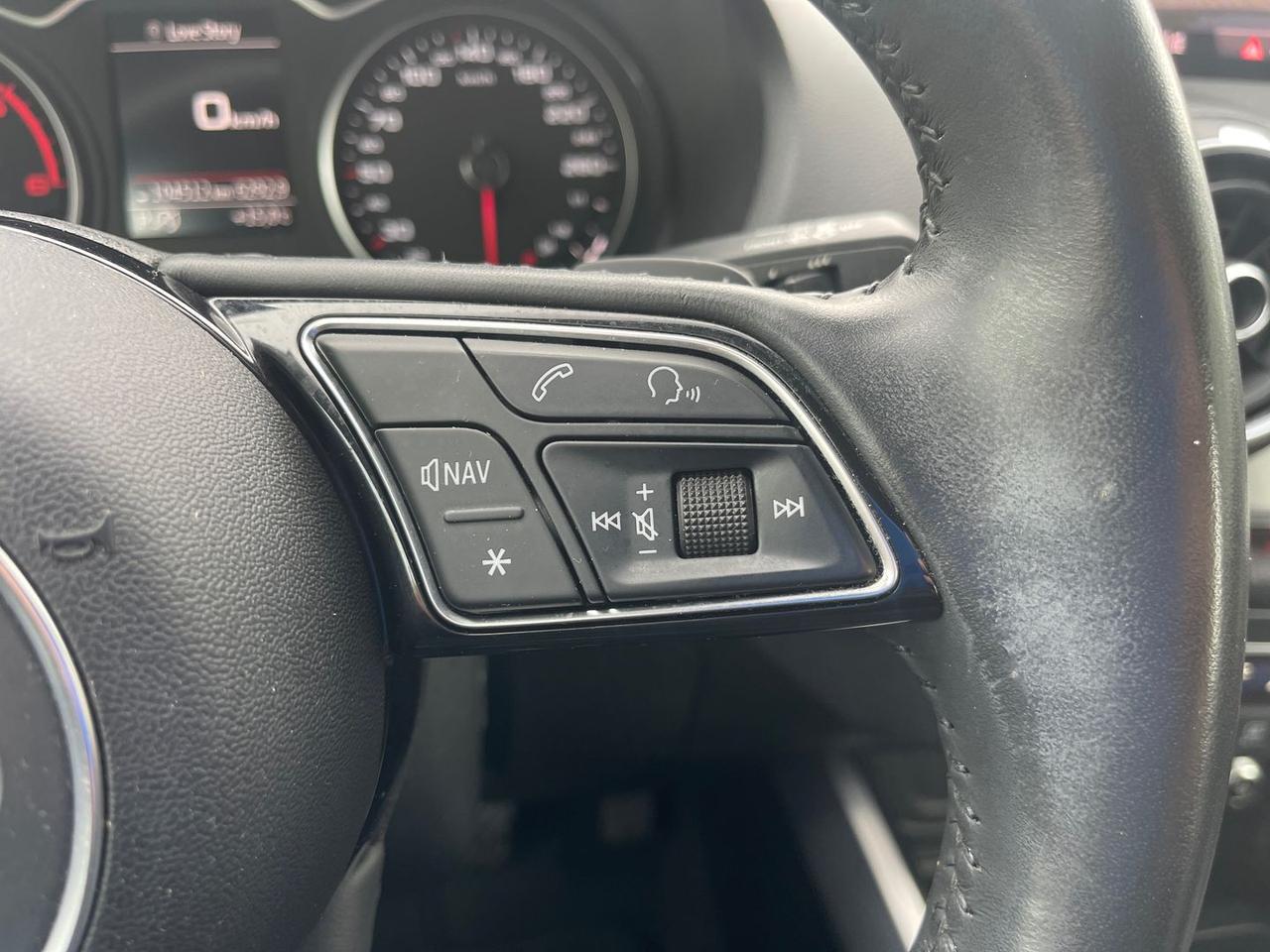 Audi Q2 1.6 30 TDI Admired s-tronic - PROMO #7580