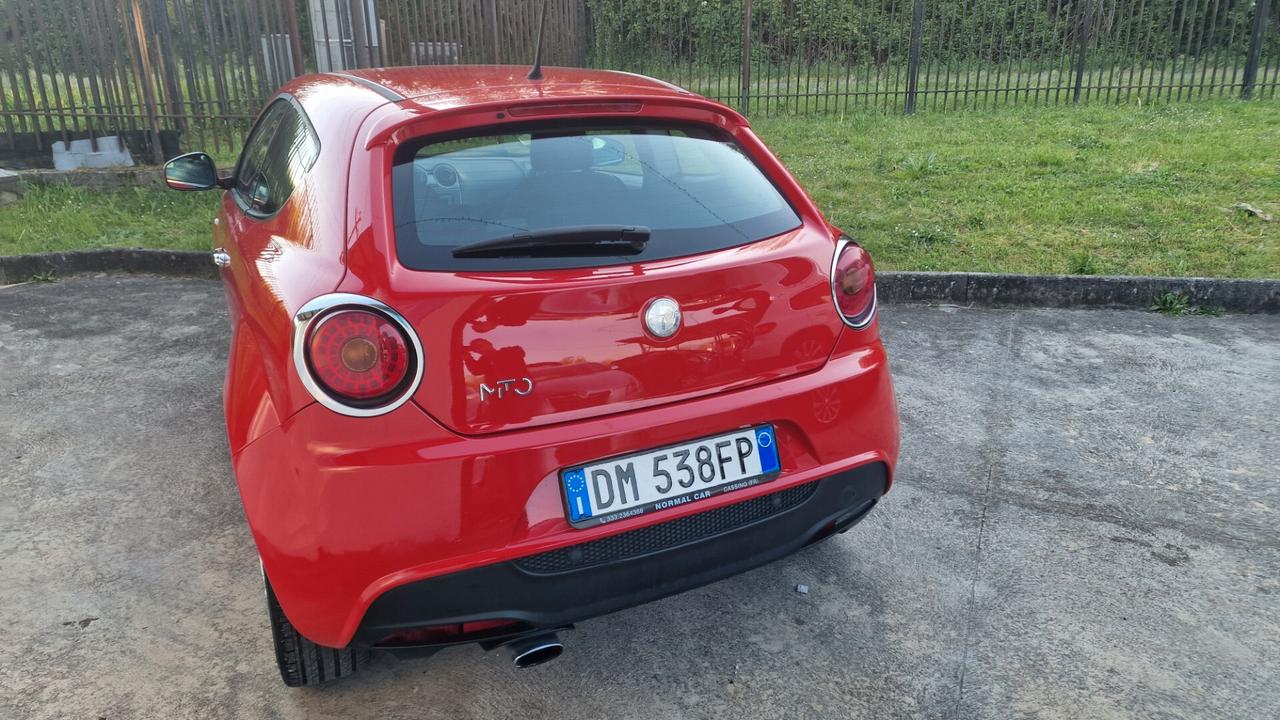 Alfa Romeo MiTo 1.6 JTDm 16V Distinctive Sport Pack