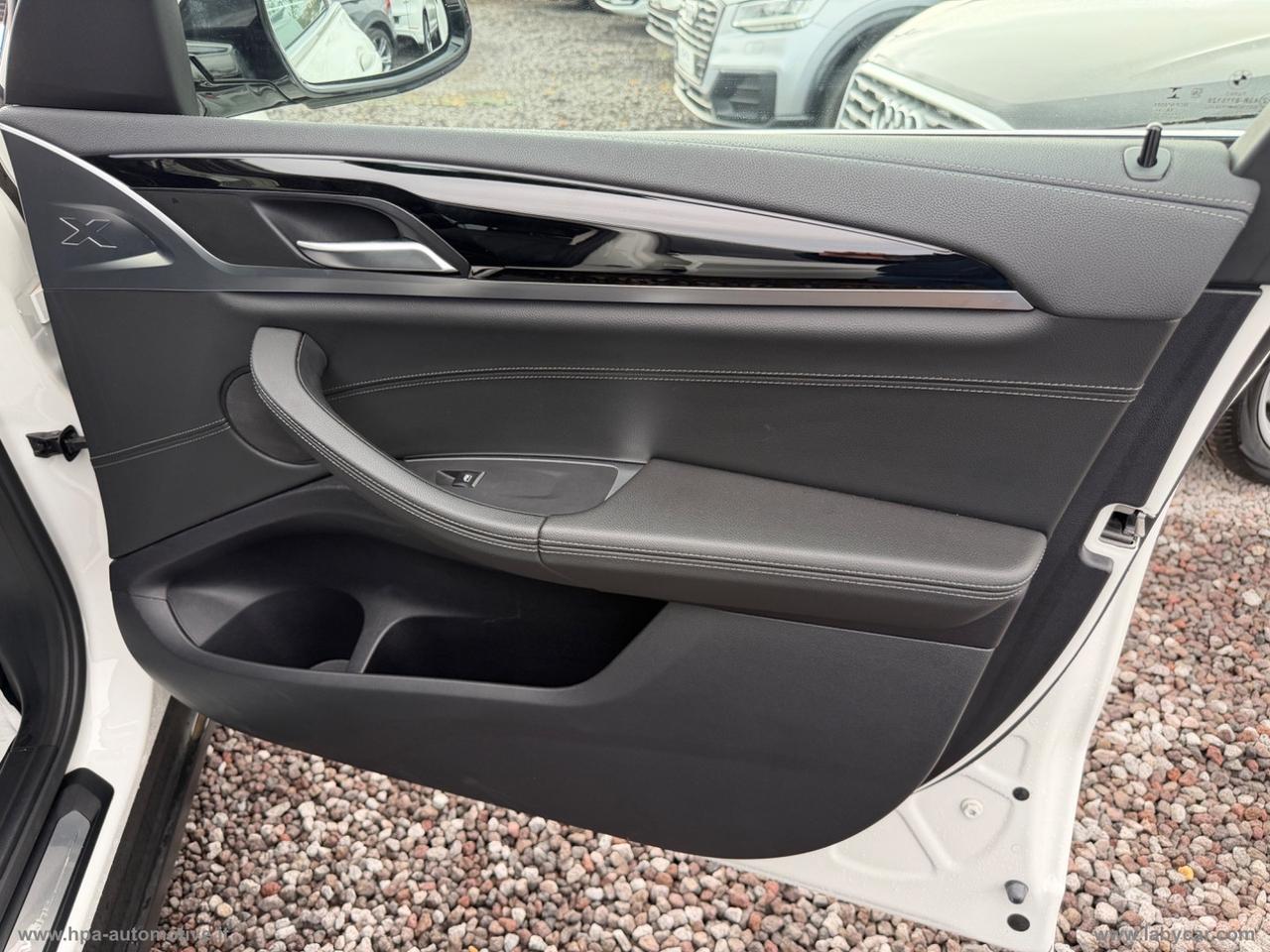 BMW X3 xDrive20d Luxury NAVI PELLE LED CERCHI 19