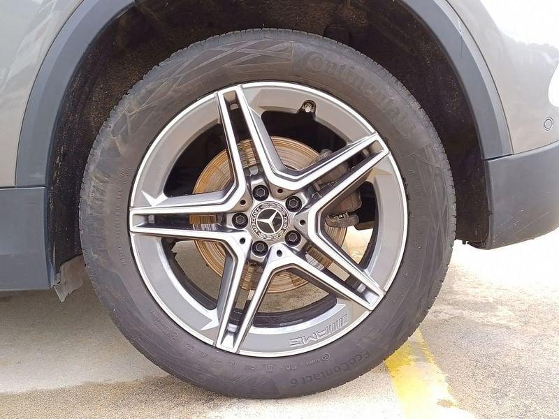 Mercedes-Benz GLA 220 d Premium 4matic auto