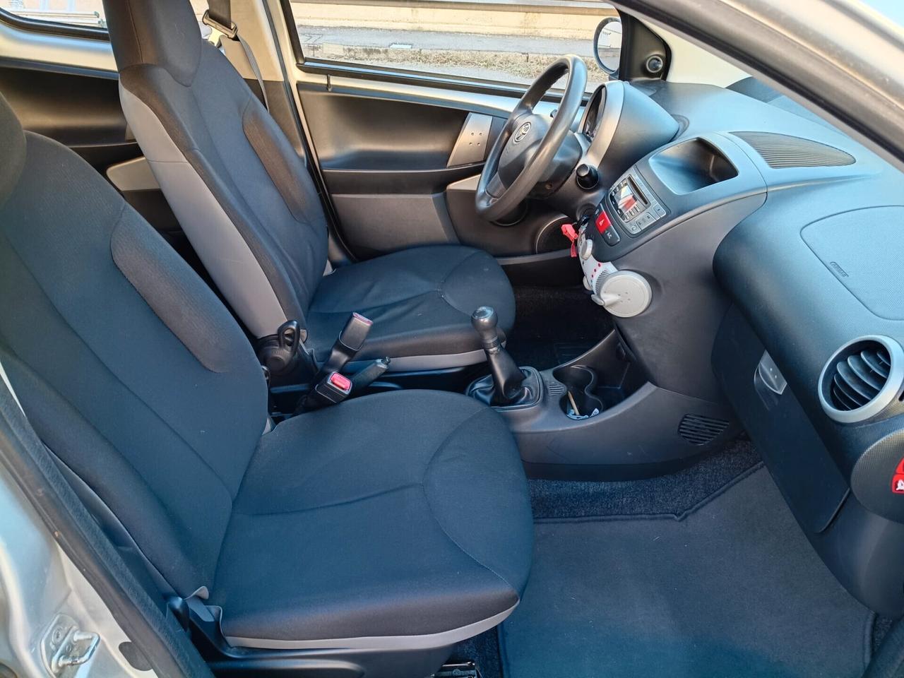 Toyota Aygo 69 CV 5 PORTE