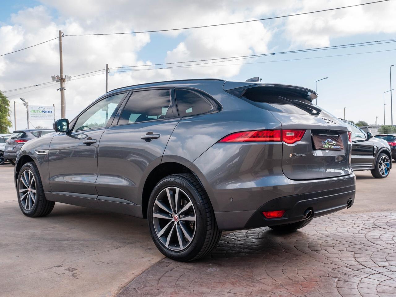 Jaguar F-Pace 2.0 D 180 CV AWD aut. R-Sport