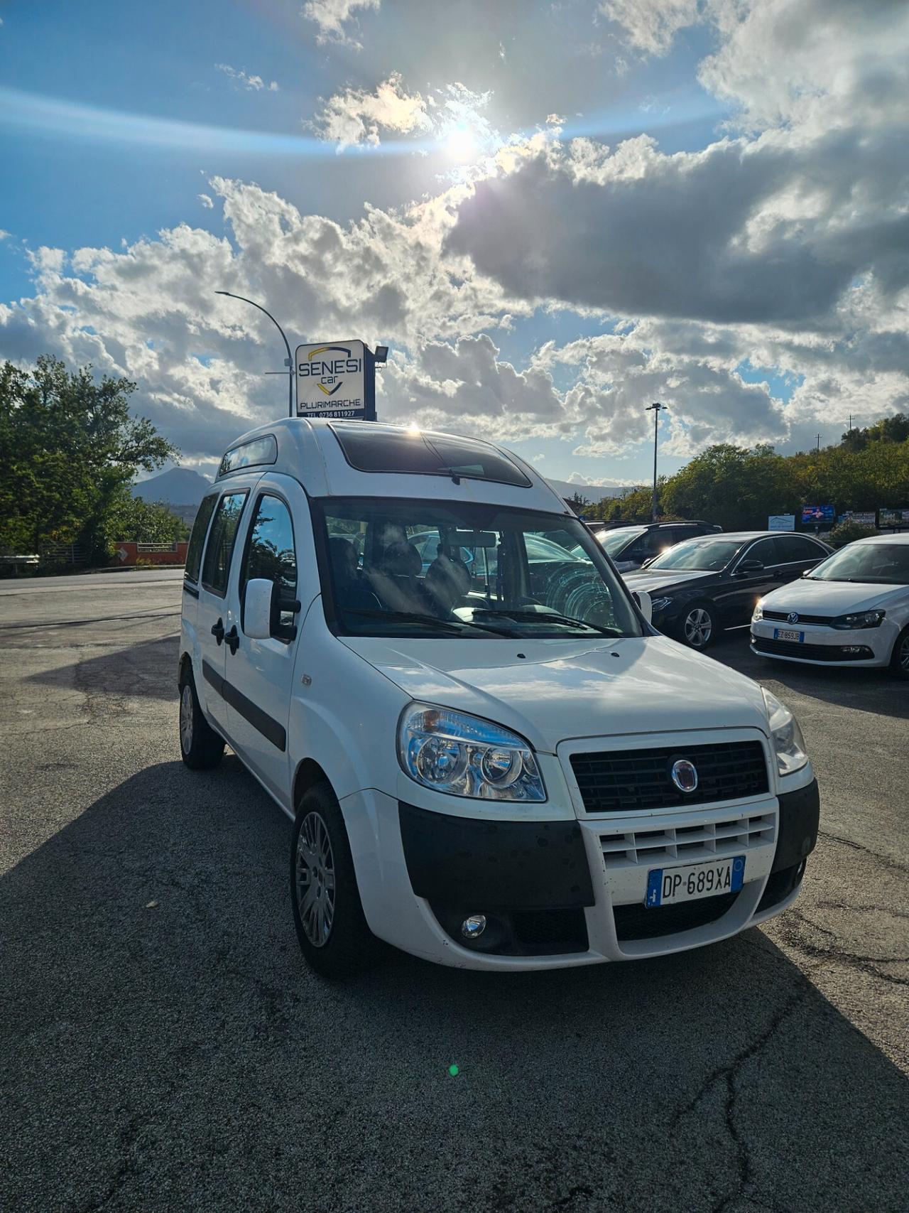 Fiat Doblò 1.9 MJT 120 CV tetto alto con pedana per trasporto disabili