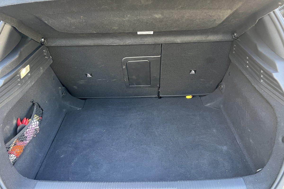 PEUGEOT 308 Hybrid 145 e-DCS6 GT