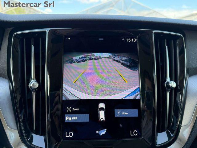 VOLVO V60 V60 2.0 b4 Momentum Business Pro auto - GG137JE