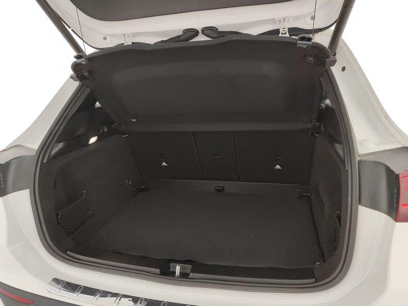 Mercedes-Benz GLA GLA 180 d Automatic Progressive Advanced