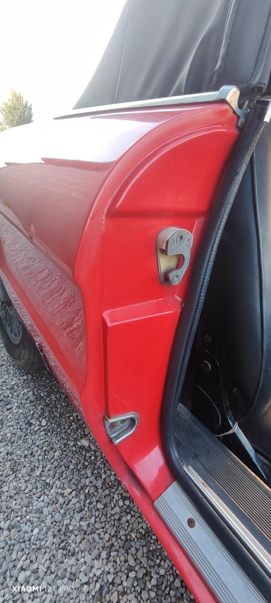 Alfa Romeo Spider 2.0 Veloce 131CV (ITALIANA)