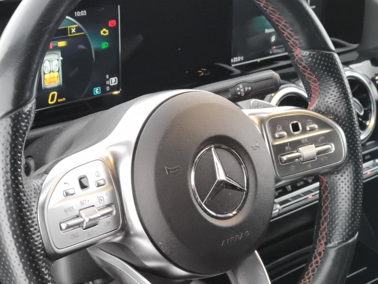 Mercedes GLA 180 d Premium