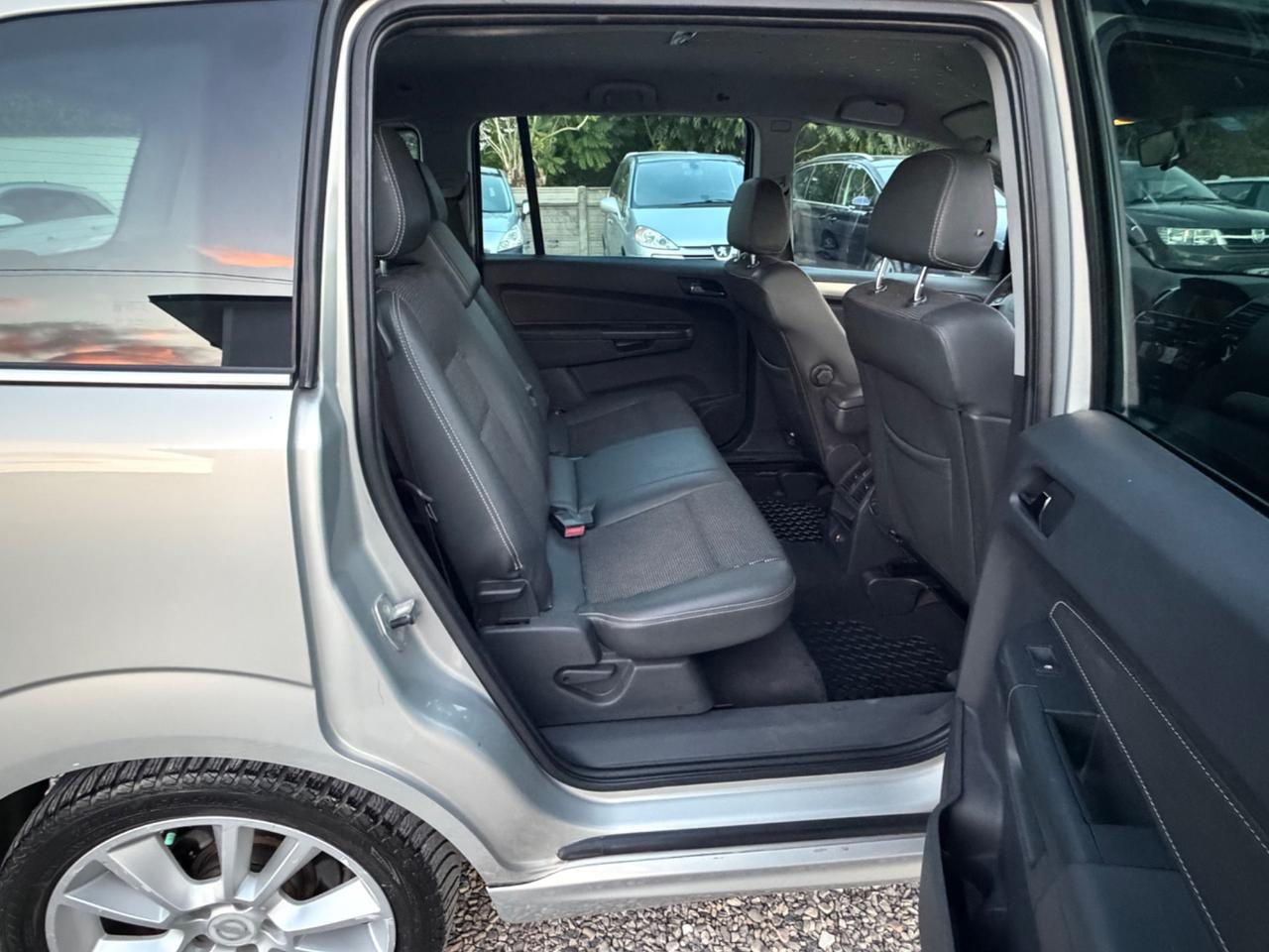 Opel Zafira 1.9 CDTI 120CV Cosmo