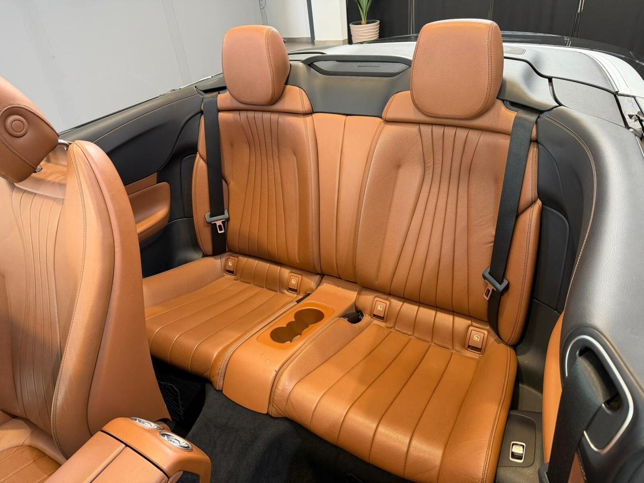 Mercedes-benz E 220 d Auto Cabrio Premium AMG, luci ambient.