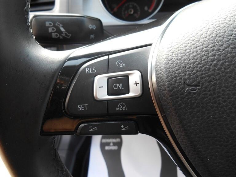 Volkswagen Golf 1.6 TDI 5p. CON SOLI KM 116000 NEOPATENTATI