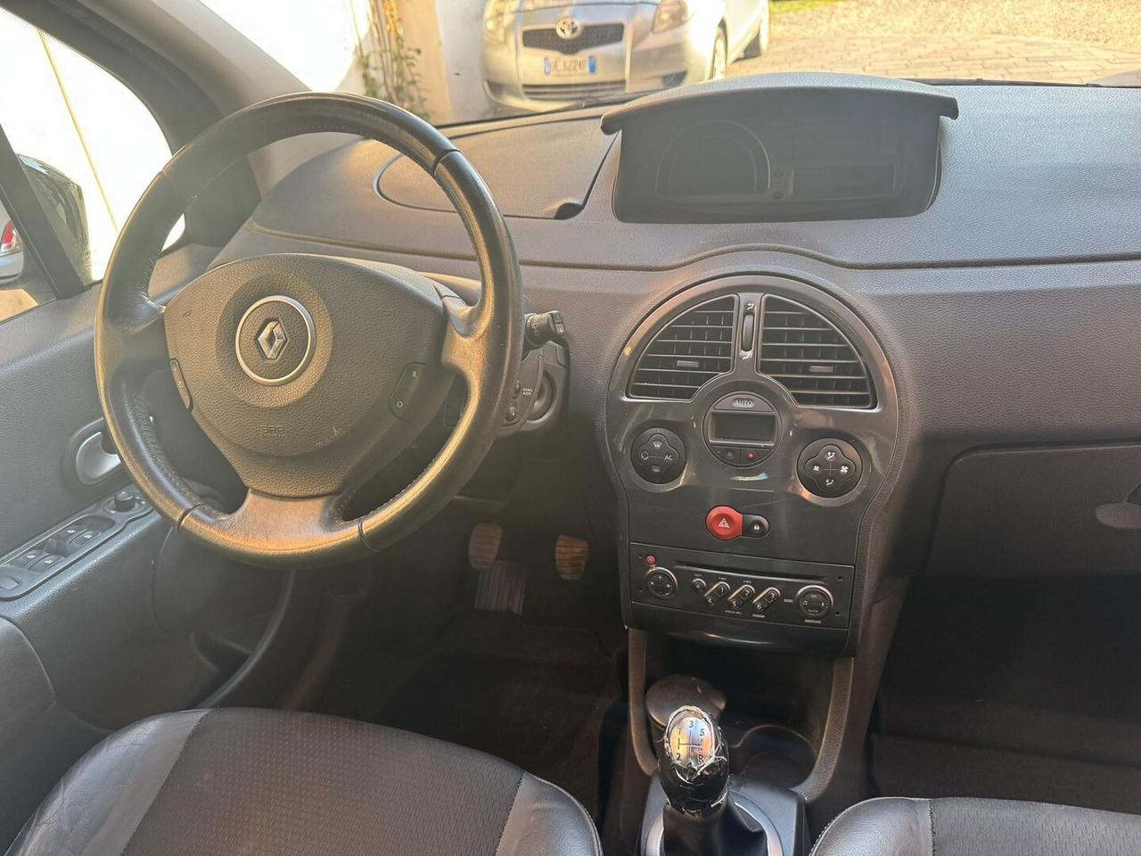 RENAULT Grand Modus 1.2 16V TCE Live UNIPRO