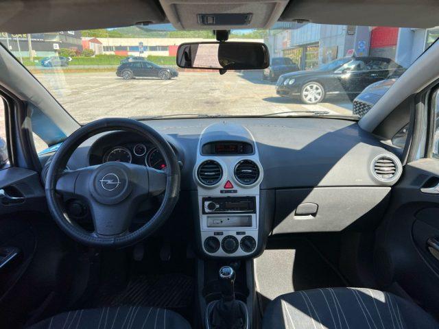 OPEL Corsa 1.2 5 porte Cosmo