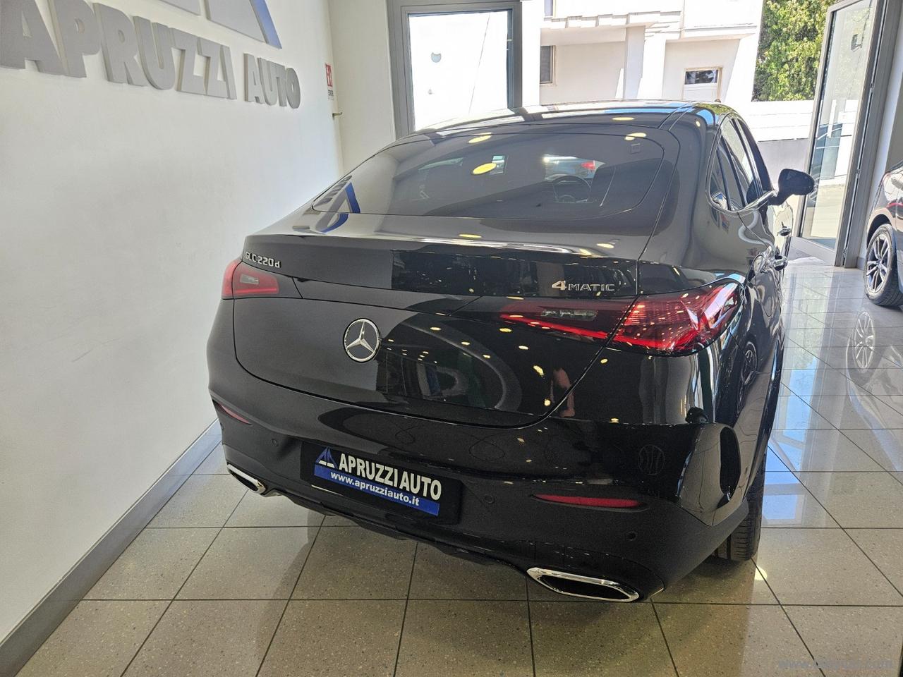 MERCEDES-BENZ GLC 220 d 4Matic Coupé AMG Line PREMIUM Plus