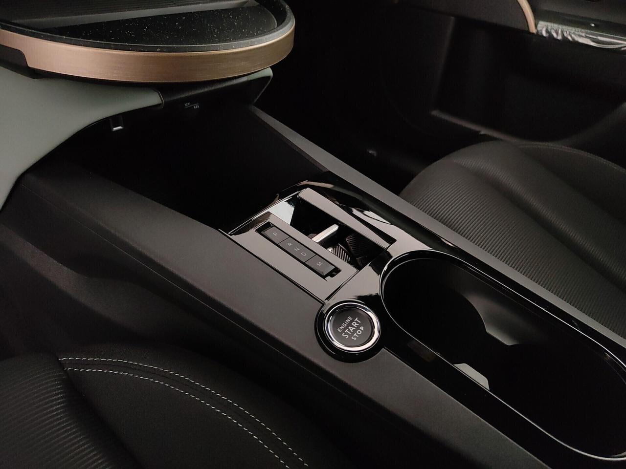 Lancia Ypsilon Hybrid e-DCT 100Cv