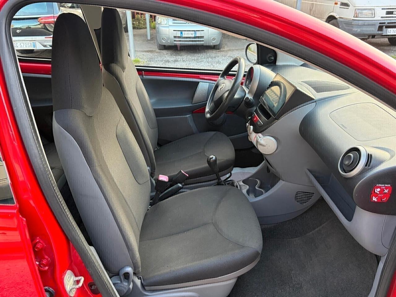 Toyota Aygo 1.0 68CV 12 MESI GARANZIA