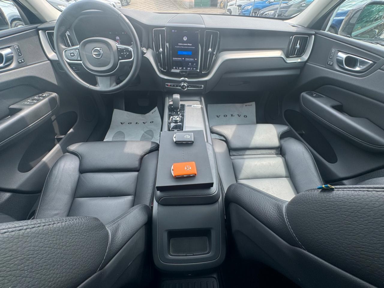 XC60 II 2022 2.0 t8 recharge phev Inscription awd 310cv aut