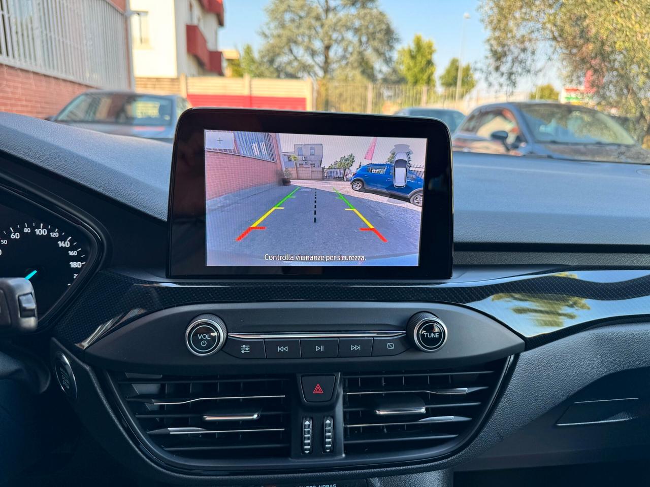 Ford Focus 1.0 EcoBoost Hybrid 125 CV 5p. ST-Line