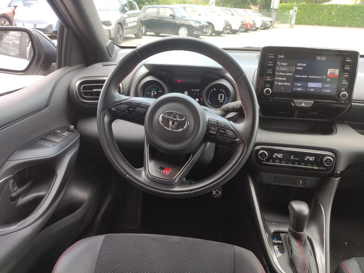 TOYOTA - Yaris - 1.5 Hybrid 5p. GR-S