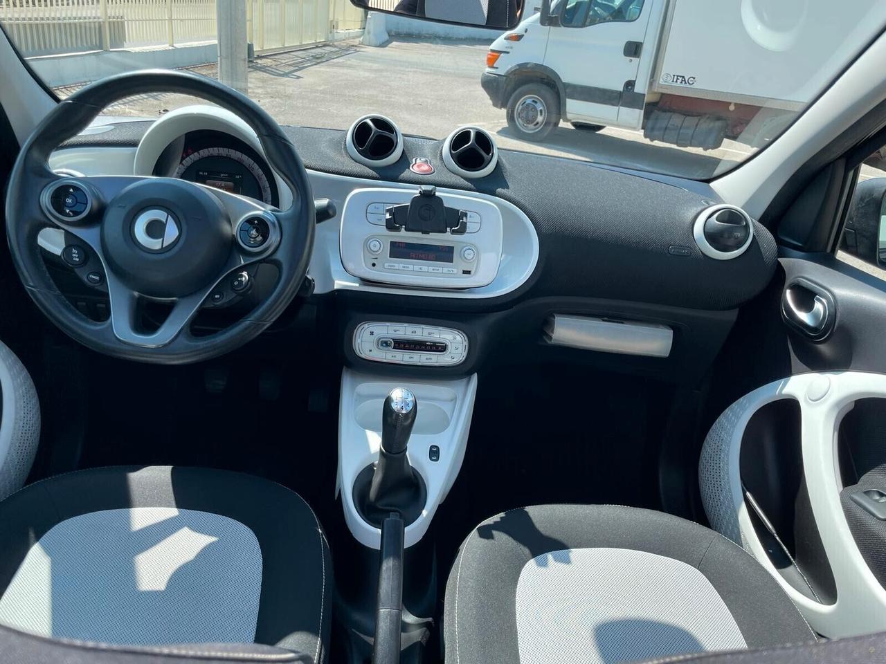 SMART FORFOUR 70 1.0 Passion