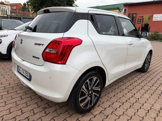 SUZUKI Swift 1.2 Hybrid Top