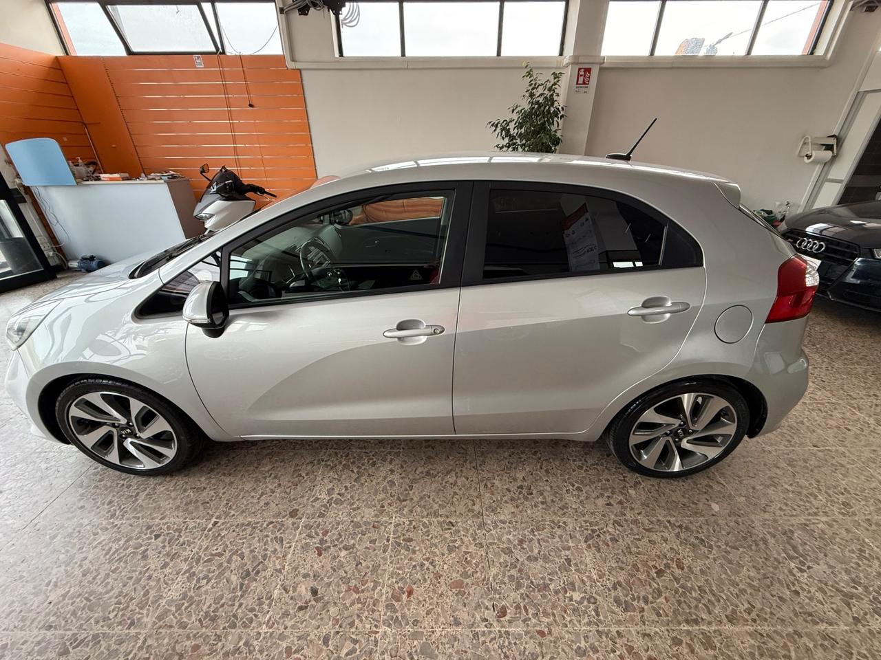 Kia Rio 1.2 CVVT 5p. ECO GPL Cool