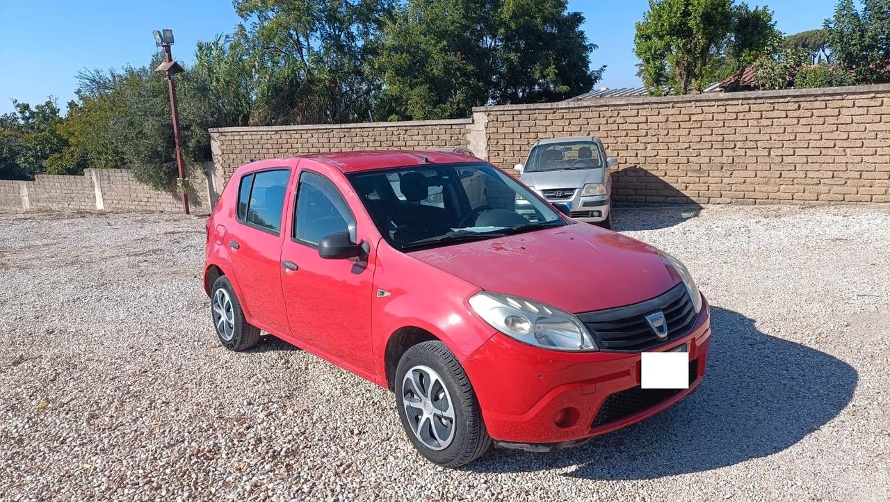 DACIA Sandero SI ZTL OK NEOPATENTATI G.P.L. SCADENZA 2030