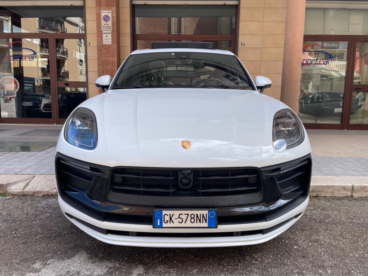 Porsche Macan 2.0 265cv PDK All. GTS "TETTO NAVY PELLE TEL.360 LED PASM BOSE 21"