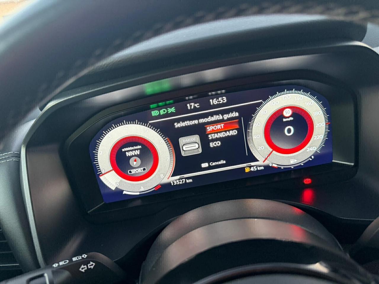 Nissan Qashqai MHEV 140 CV Tekna.11/2024