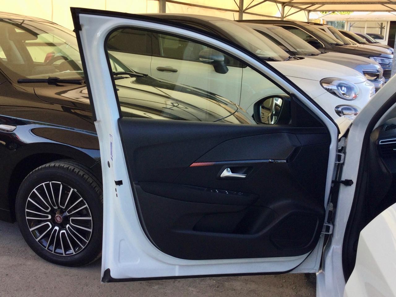 Peugeot 208 BlueHDi 100 Cv 5 porte Active