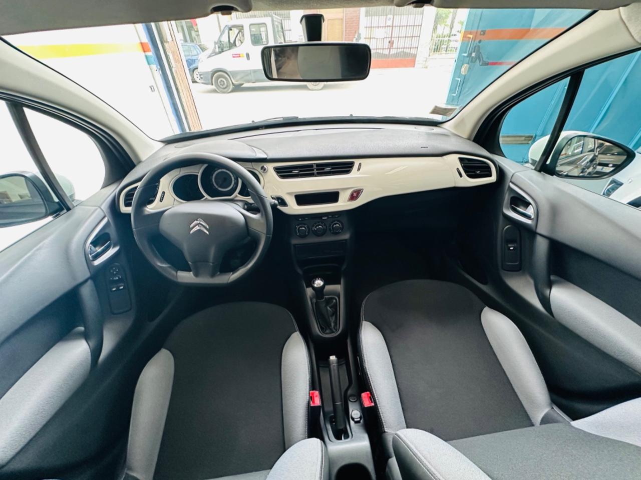 Citroen C3 1.1 White Selection - Autonavigli