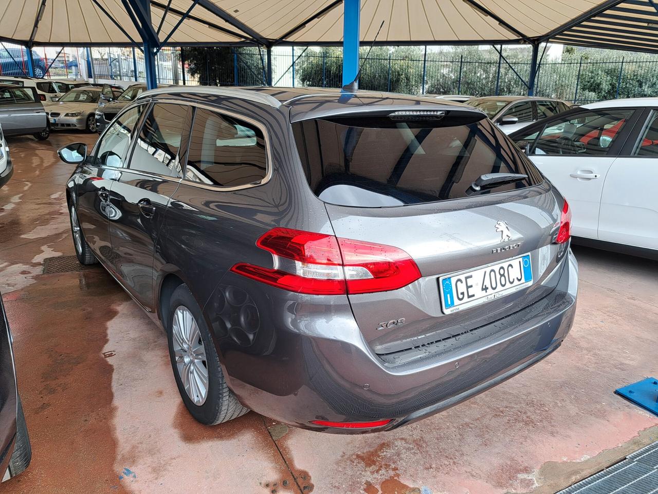 Peugeot 308 BlueHDi 130 CV S&S Allure AUTOM.